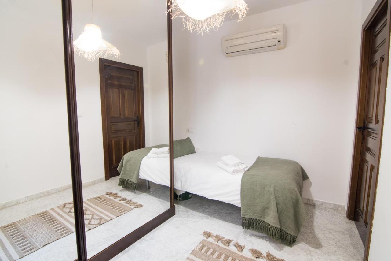 Tuguest Gracia Apartments Granada Eksteriør billede