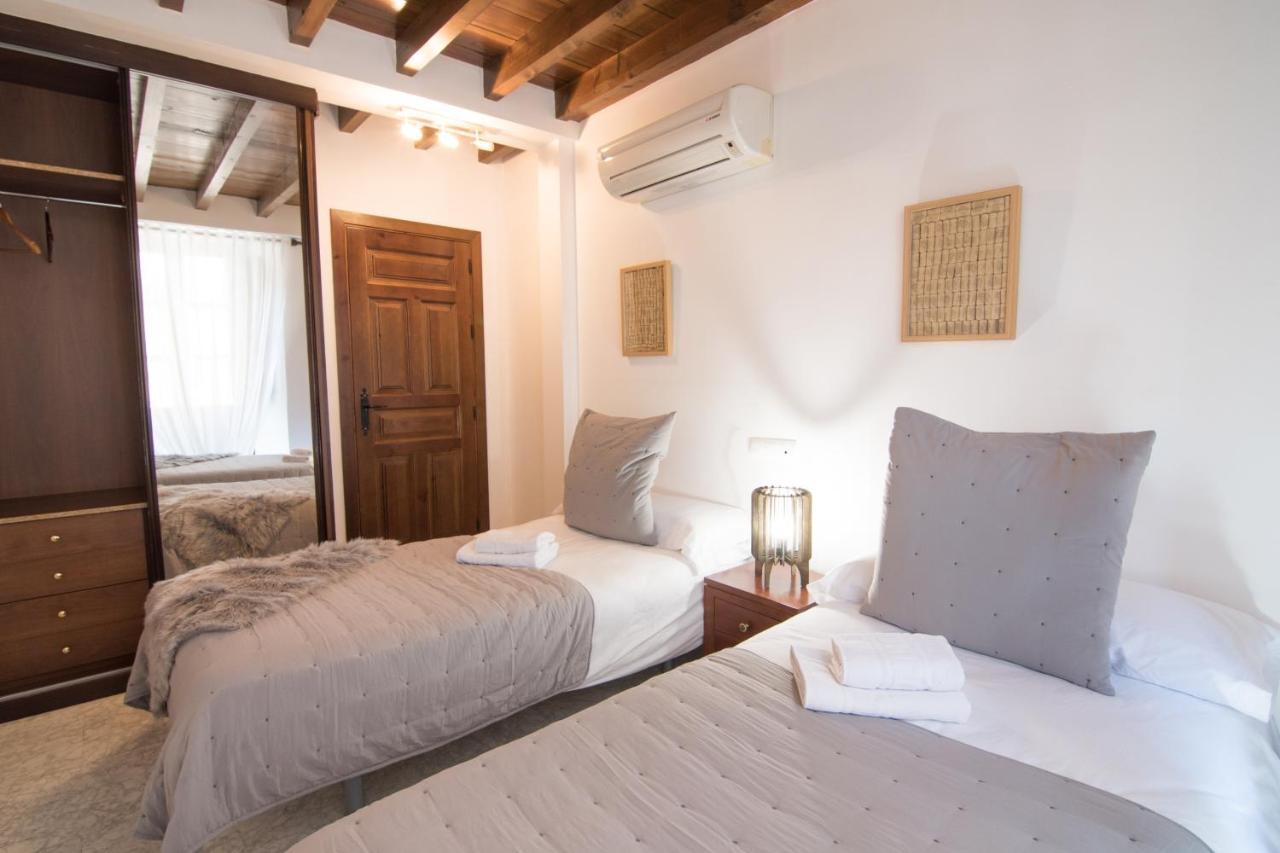 Tuguest Gracia Apartments Granada Eksteriør billede