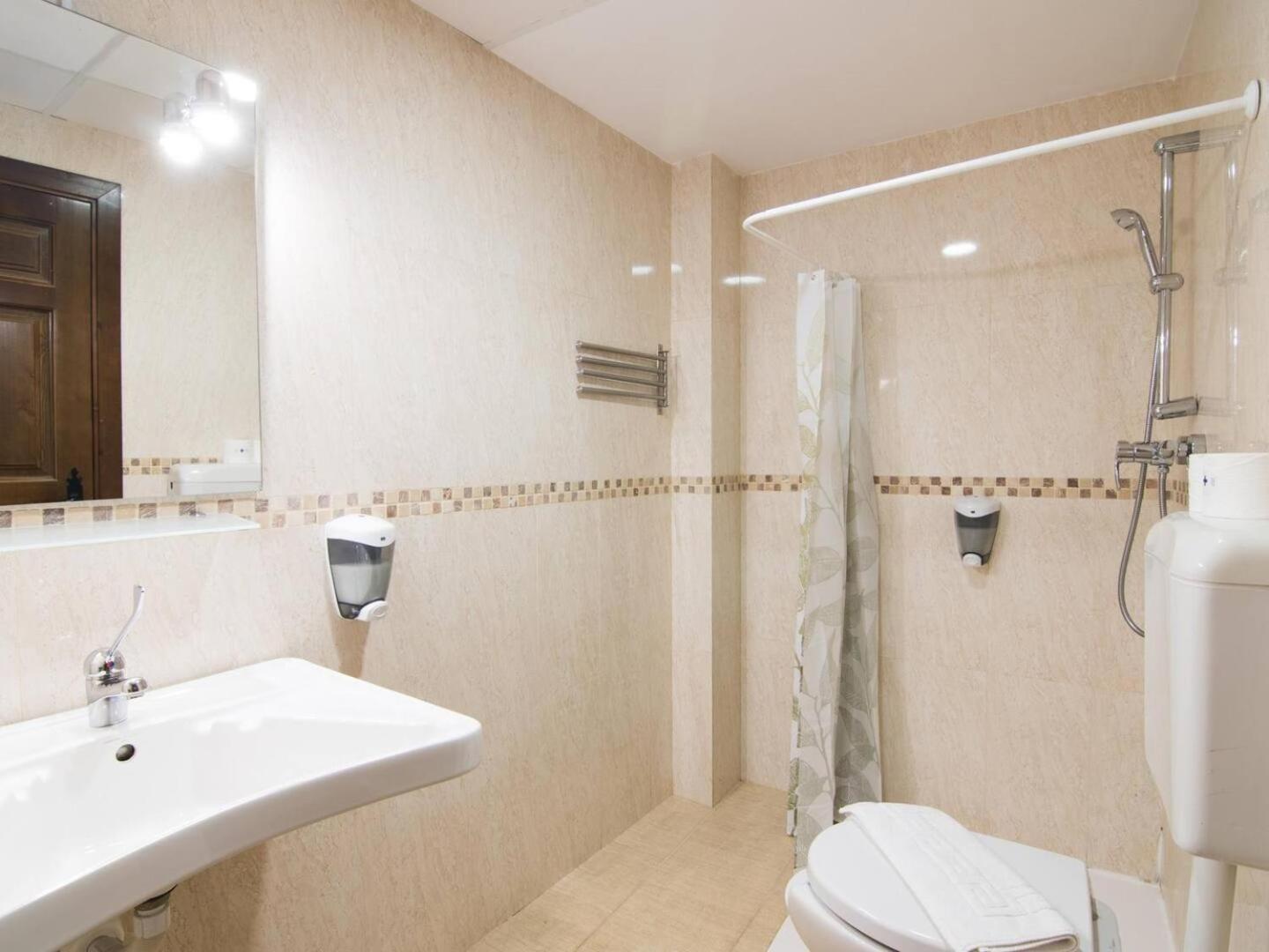 Tuguest Gracia Apartments Granada Eksteriør billede