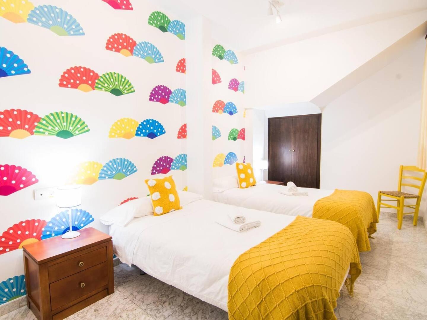 Tuguest Gracia Apartments Granada Eksteriør billede