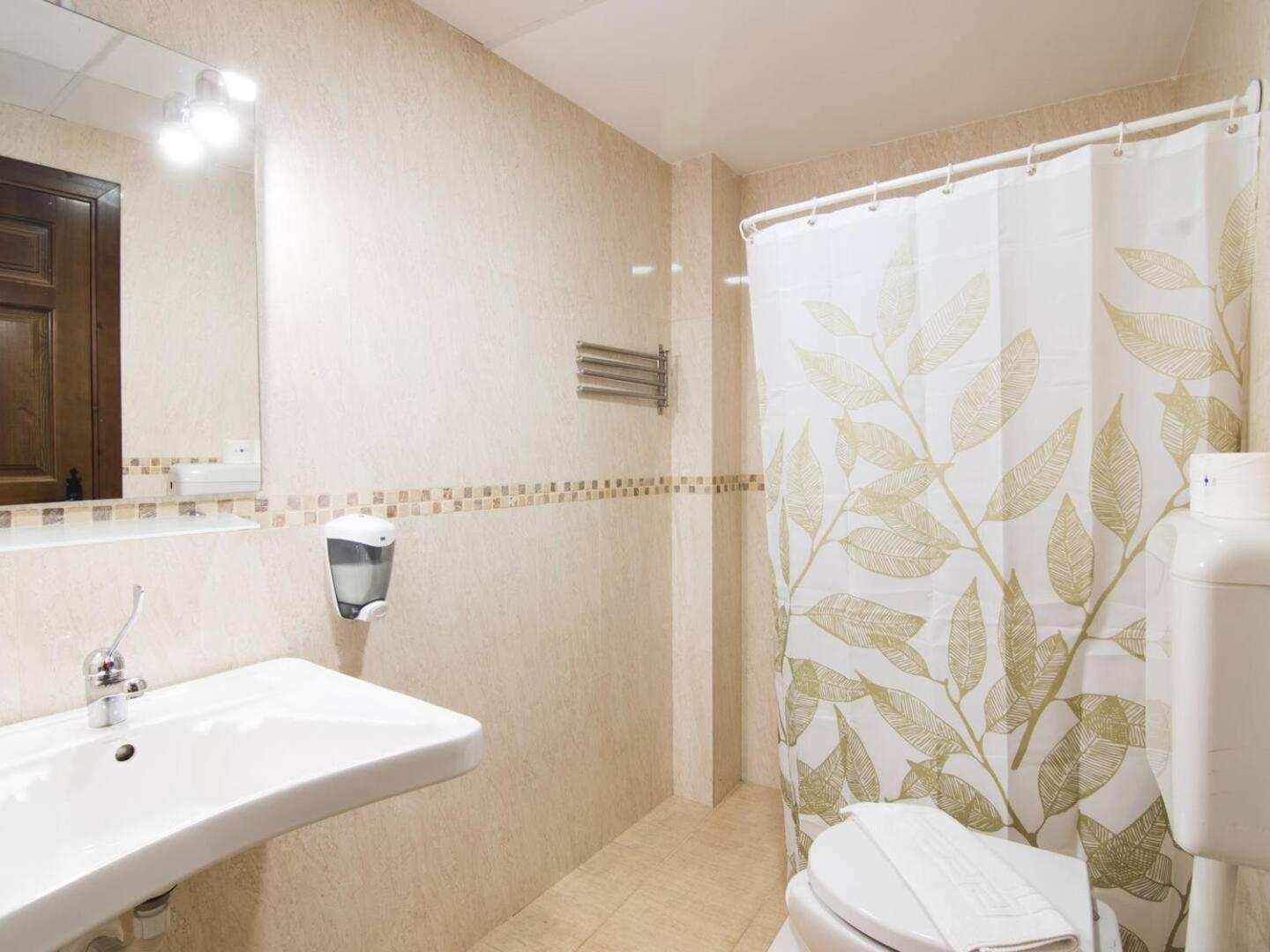 Tuguest Gracia Apartments Granada Eksteriør billede